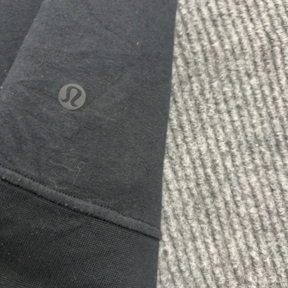 Lululemon Hoodie Mens L Black Cotton Blend Pullover Activewear Athleisure Style
